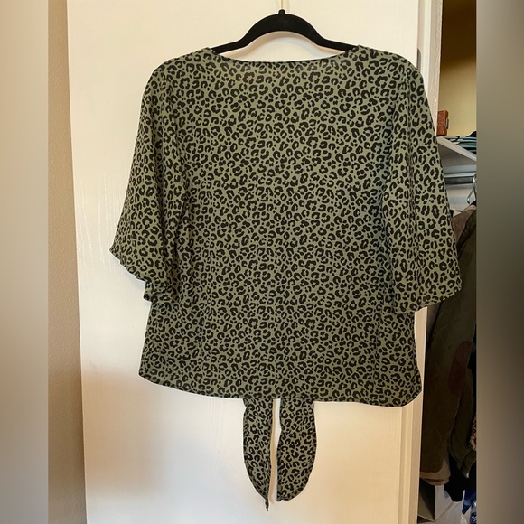 Stitch Fix Green Leopard Print Flowy Blouse - Picture 2 of 3